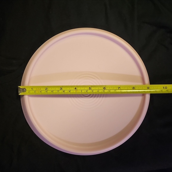Replacement Tupperware Lid. 9in Round - Picture 1 of 4